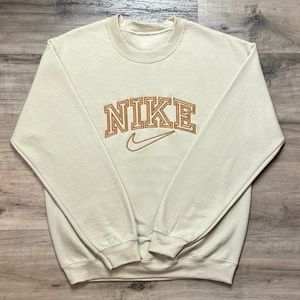 Men’s Retro Nike Sweatshirt Large